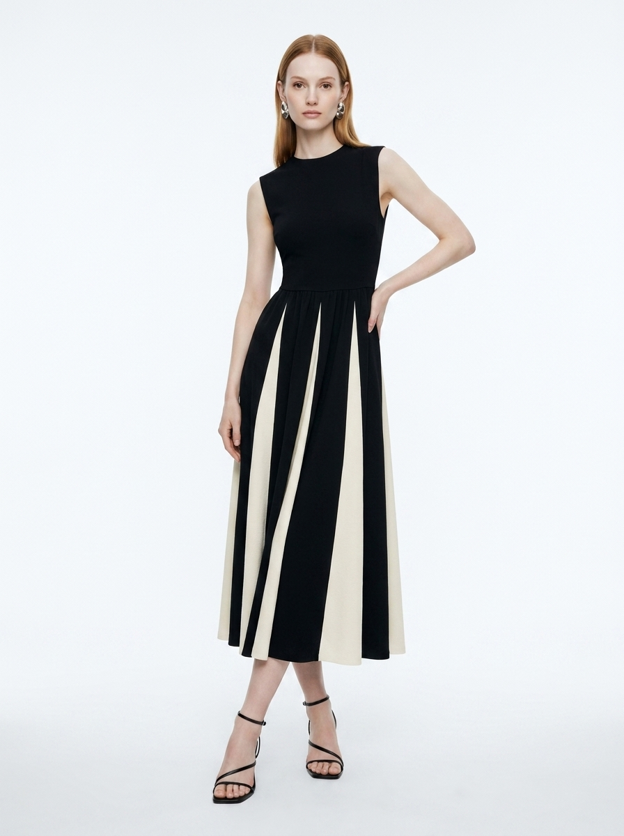 LadyLuxury | Architectural Monochrome Maxi Dress - Elegant Spliced Hem Evening Gown