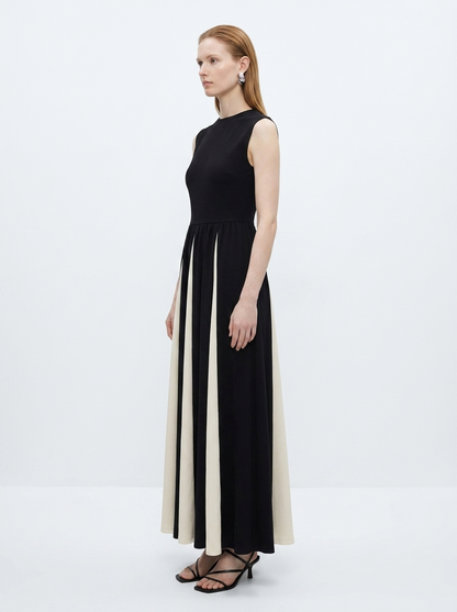 LadyLuxury | Architectural Monochrome Maxi Dress - Elegant Spliced Hem Evening Gown