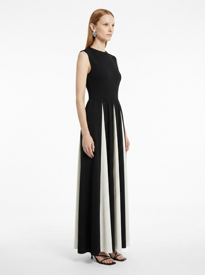 LadyLuxury | Architectural Monochrome Maxi Dress - Elegant Spliced Hem Evening Gown