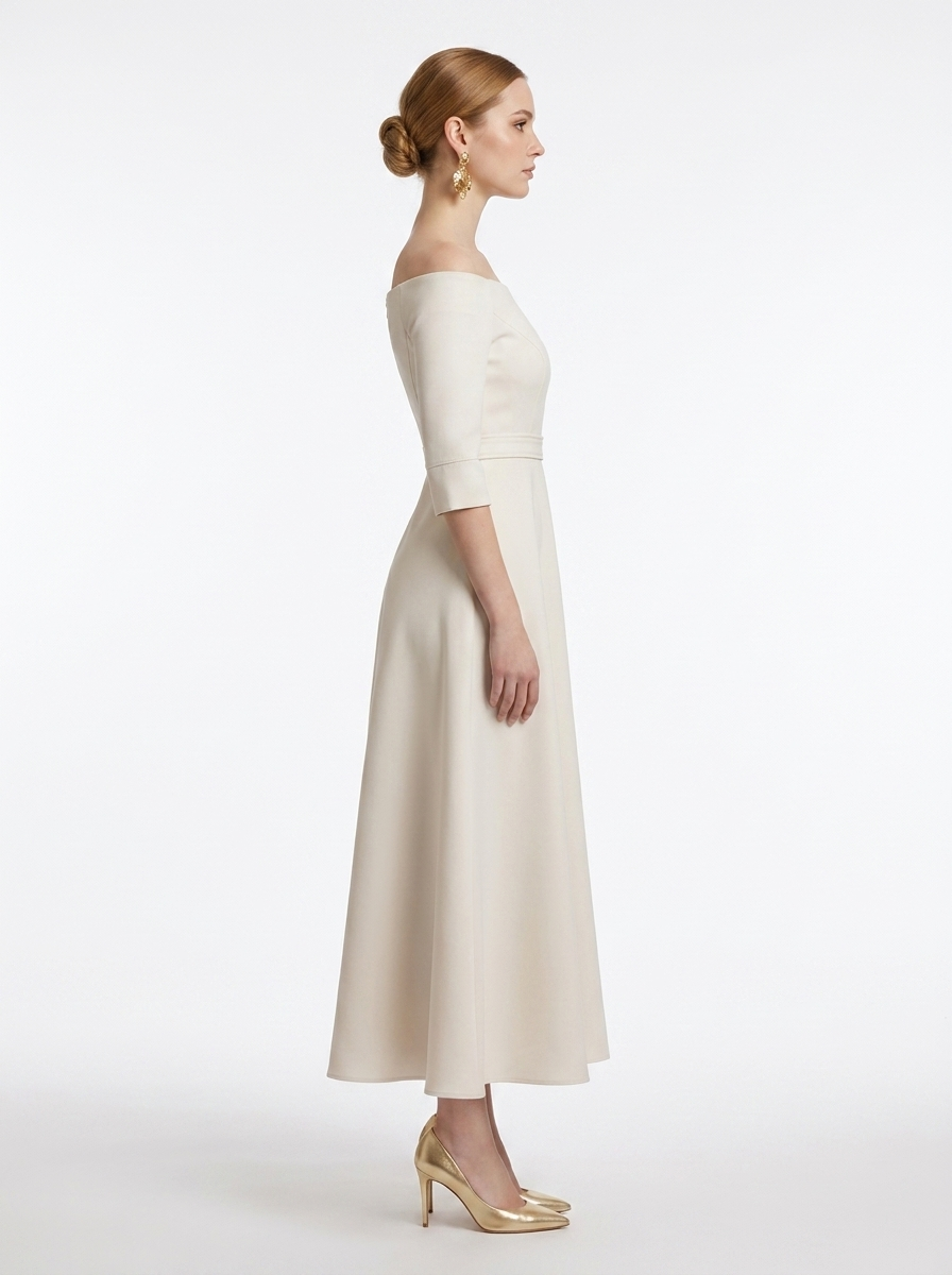 LadyLuxury | Elegant High-Waist A-Line Maxi Dress - Long Sleeve Crew Neck