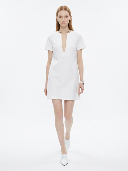 LadyLuxury | Minimalist V-Neck Mini Shift Dress in Structured Cotton Poplin