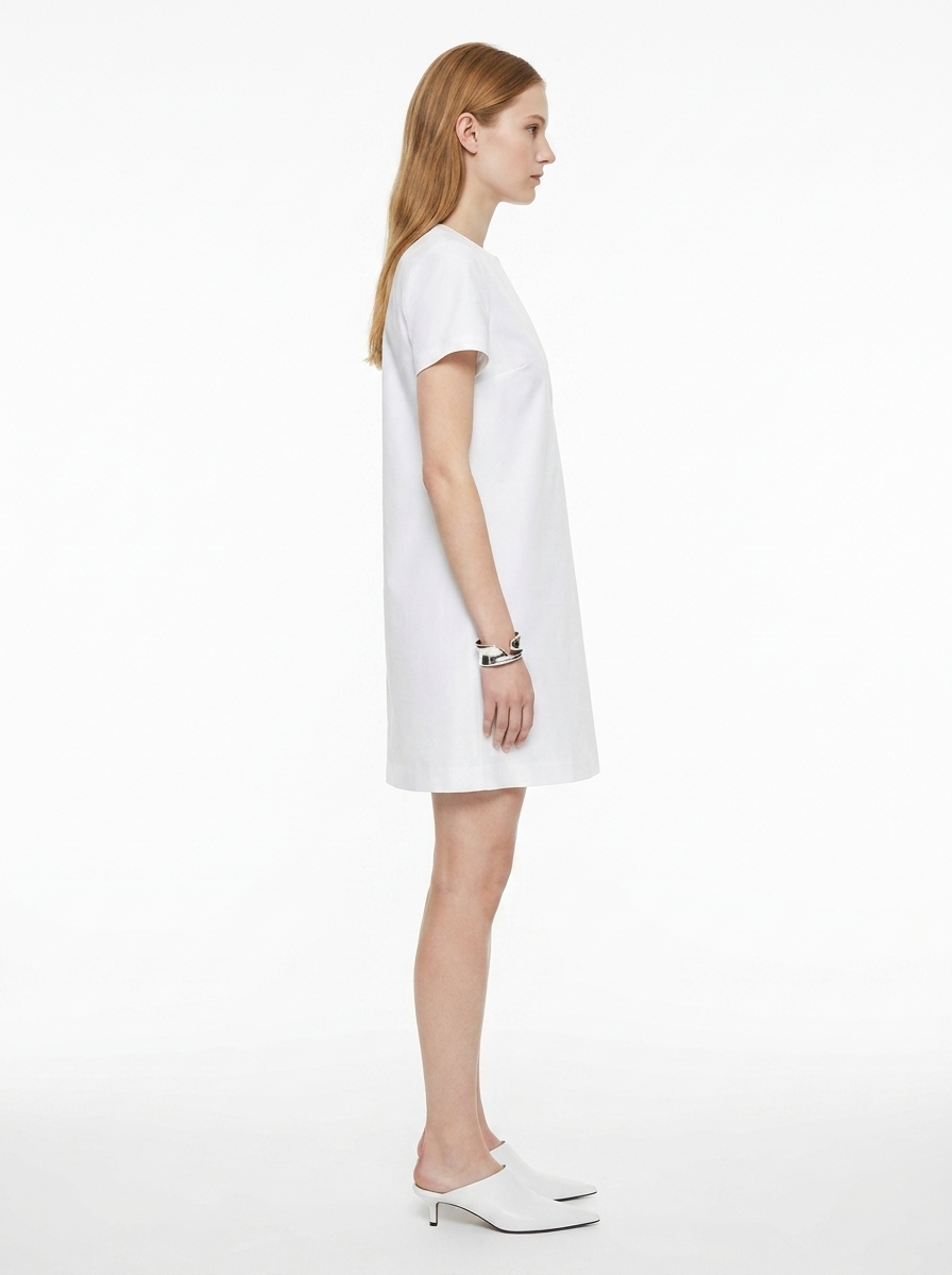 LadyLuxury | Minimalist V-Neck Mini Shift Dress in Structured Cotton Poplin