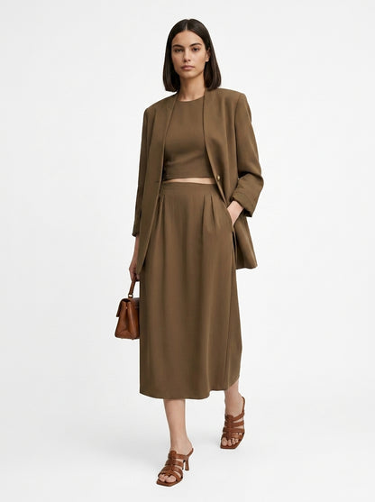 LadyLuxury | Elegant A-Line Midi Skirt with Pockets and Side Split