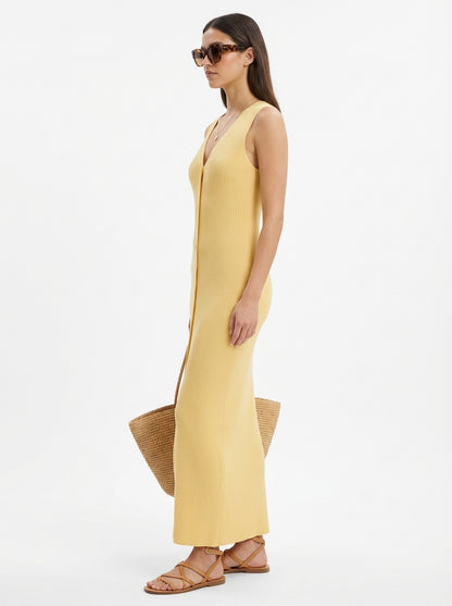LadyLuxury | V-Neck Ribbed Knit Sleeveless Maxi Dress in Quiet Luxury Style