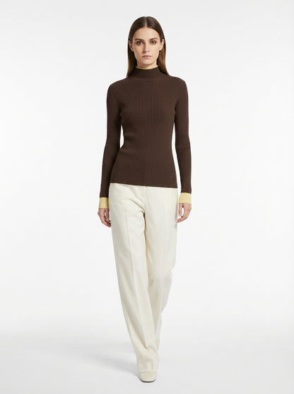 LadyLuxury | Two-Tone Ribbed Knit Turtleneck Sweater - Elegant Slim Fit Pullover