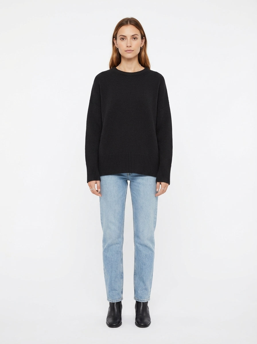 LadyLuxury | Oversized Knit Crewneck Sweater - Minimalist Winter Essential