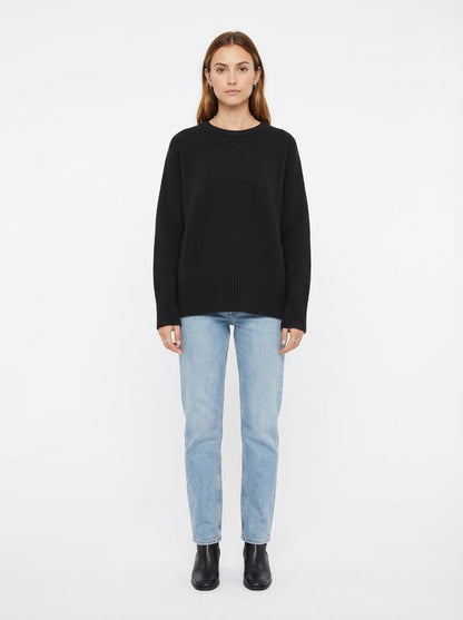 LadyLuxury | Oversized Knit Crewneck Sweater - Minimalist Winter Essential