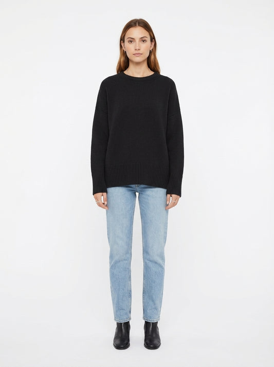 LadyLuxury | Oversized Knit Crewneck Sweater - Minimalist Winter Essential