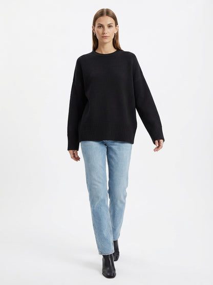 LadyLuxury | Oversized Knit Crewneck Sweater - Minimalist Winter Essential