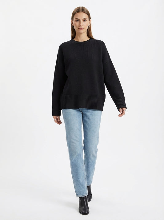 LadyLuxury | Oversized Knit Crewneck Sweater - Minimalist Winter Essential