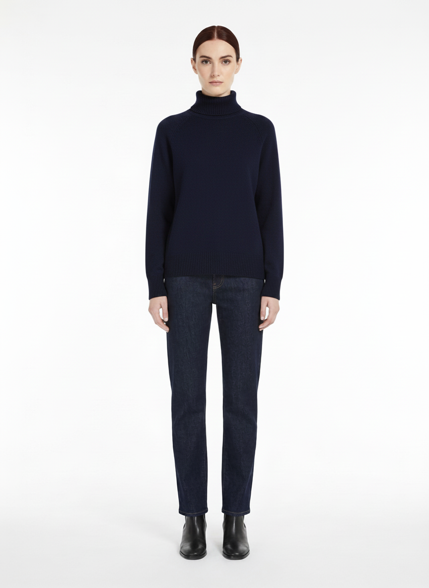 LadyLuxury | Cashmere Blend Oversized Turtleneck Sweater - Effortless Winter Minimalism