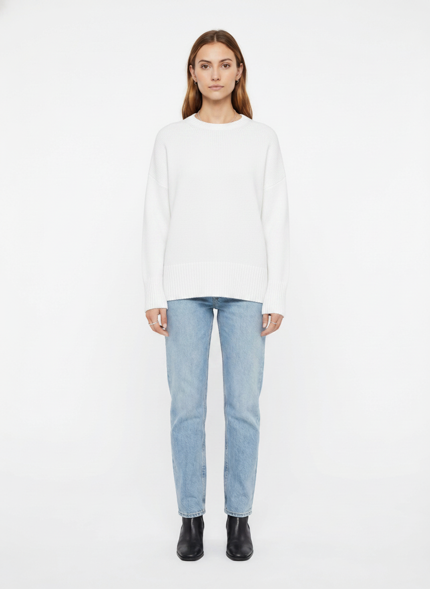 LadyLuxury | Oversized Knit Crewneck Sweater - Minimalist Winter Essential