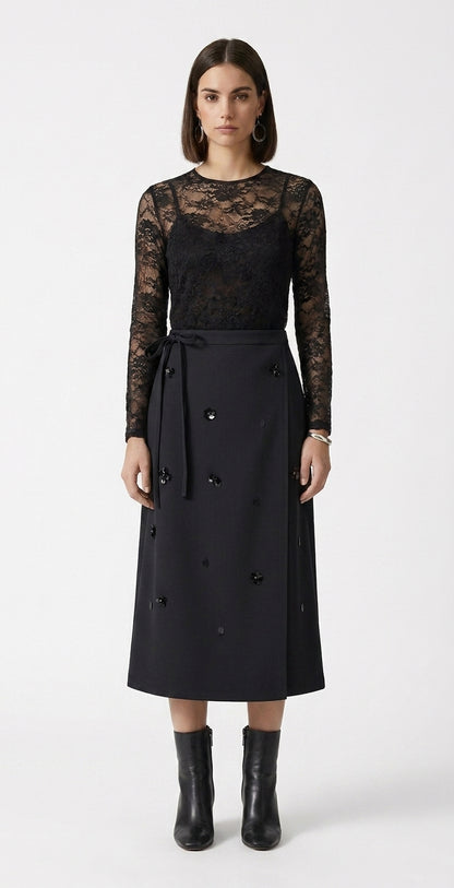 LadyLuxury | Elegant Anti-Wrinkle Midi Skirt with Nail Flower Detail